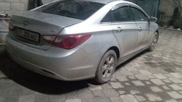 Hyundai: Hyundai Sonata: 2011 г., 2 л, Автомат, Газ, Седан