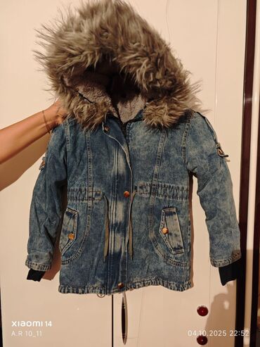 Hicab: Məhsul təsviri: - Qadın üçün rahat geyim və aksessuar seti. - 2 ədəd — 14