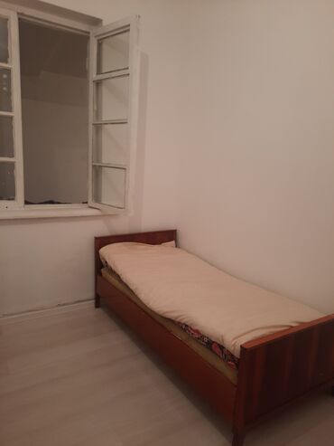 1 комнатная посуточно в баку: Bileceride plowada yaxin heyet evi kiraye verilir!ev bir yataq bir