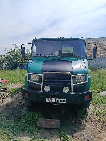 Коммерциялык транспорт: Жүк ташуучу унаа, Стандарт, 6 т, Колдонулган — 2