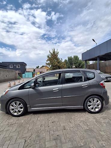 Продажа авто: Honda Fit: 2010 г., 1.5 л, Автомат, Бензин, Хэтчбэк — 10