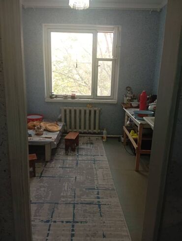 сниму дом недорого: 2 комнаты, 56 м², 106 серия, 2 этаж, Косметический ремонт