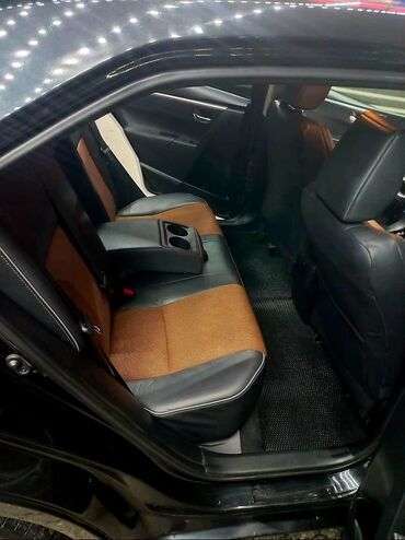 Avtomobil salonu üçün digər detallar: Toyota Corolla sedan – salon və təchizat - Rəng: qara salon — 7