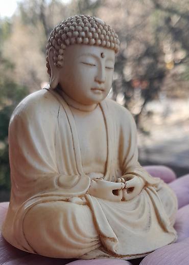 Figure: Japanska slonovaca rezbarija – škola Tokio, majstor Yoshiyuki (oko — 18