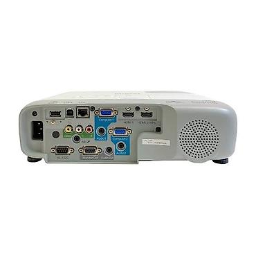x96 android box: Epson PowerLite 108 proyektor, pərdəsiylə birgə. 2m/2m ölçüsündədir — 2