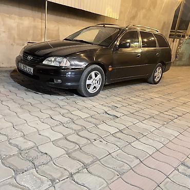 Toyota: Toyota Avensis: 2002 г., 2 л, Механика, Дизель, Универсал — 4