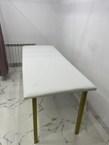 материал для наращивание ресниц: Продам новую кушетку за хорошую цену! Новая не использовалась,Сделана