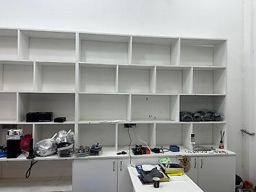 Digər mebel: Satilir.3 Ayin Vitrinleri olub.tecili satilir.hec bir siniq falan — 2
