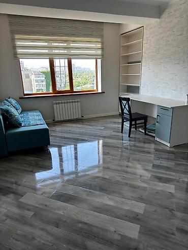 Долгосрочная аренда квартир: 3 комнаты — 4