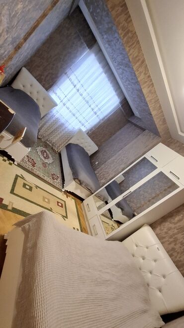 Köhnə tikili: Bakı, 3 otaqlı, Köhnə tikili, m. Qara Qarayev, 110 kv. m — 6