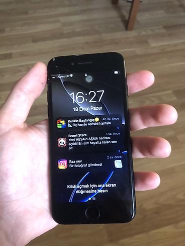 15 pro 256 gb: IPhone 7, 32 GB, Qara, Qırıq — 2