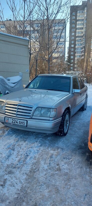 Mercedes-Benz: Mercedes-Benz W124: 1995 г., 2.2 л, Механика, Бензин, Седан