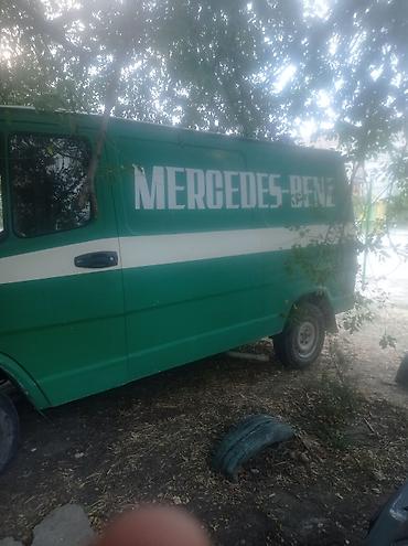 rd 1: Mercedes-Benz T1 (Volkswagen LT/“Bremer”) грузовой фургон, зелёный с — 2