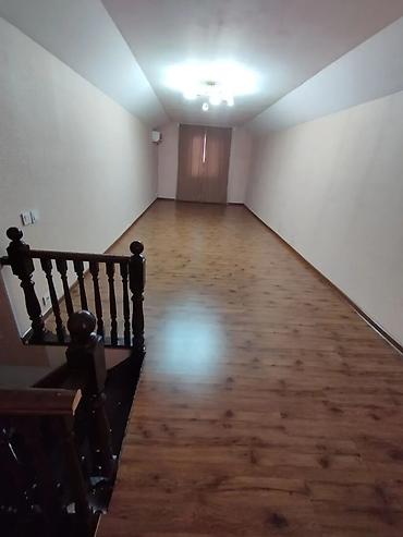 Продажа коттеджей и домов: 🏙️ Продаётся: Дом 5 комнат + мансарда — 100 м² 📍 Локация: Бишкек, ж/м — 7