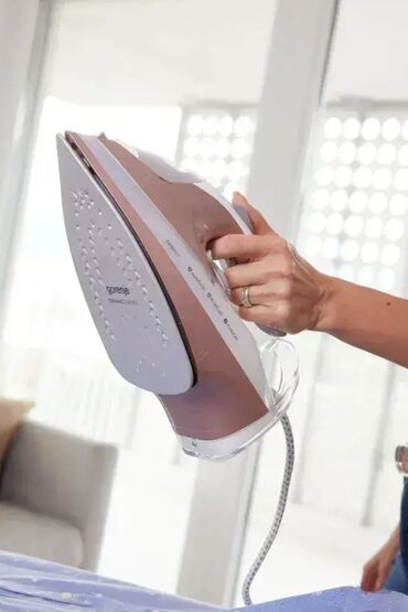 Pegle na paru: Tehnički detalji Opšte Vrsta aparataParna peglaMaterijal — 14