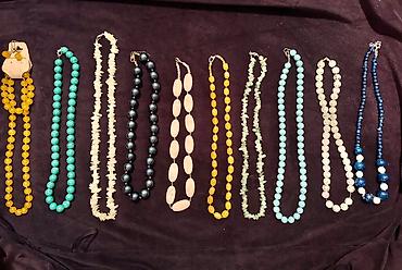 Другие ювелирные изделия: Серебряные цепи, все бусы из натуральных камней, серебряные кулоны и — 2