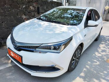 машина электирик: Toyota Corolla: 2020 г., 1.8 л, Автомат, Гибрид, Седан
