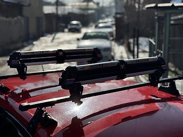 Крепления для велосипедов и лыж: Крепление для лыж и сноубордов На поперечные дуги Terzo, Самовывоз — 12