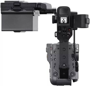 взять фотоаппарат в аренду: SONY ILME-FX6 Cinema Line FX6 Tam Kadrlı Kamera, SEL24105G ilə Yeni -