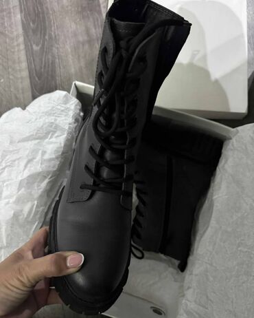 Čizme: Čizme, Esprit, 39 — 3