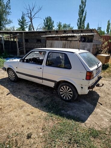 фара на нексия 2: Volkswagen Golf: 1991 г., 2 л, Механика, Бензин, Купе