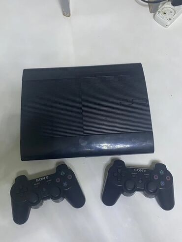 usb hub: 5ədəd pultu var,işlənmişdi PlayStation 3 (PS3) - Rəng: Qara -