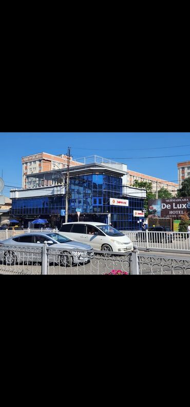 дом этаж бишкек: Сдаю Офис, 75 м², В бизнес центре, С отдельным входом, С отдельным сан узлом, С видом на горы