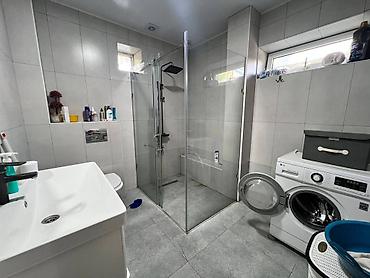 Продажа коттеджей и домов: 5 комнат, 209 м², 4 соток, Бишкек, Агентство недвижимости — 21