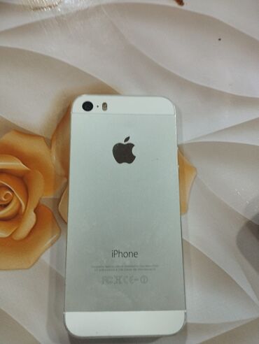 apple ноутбук бу: IPhone 5, Серебристый, Битый