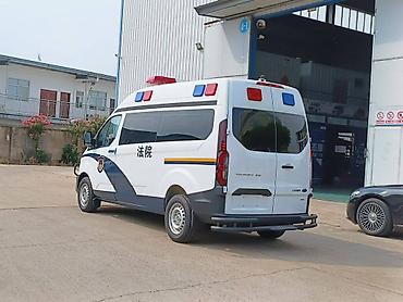 Автобусы и маршрутки: Автобус, Ford, 2024 г., 2 л, до 15 мест — 7