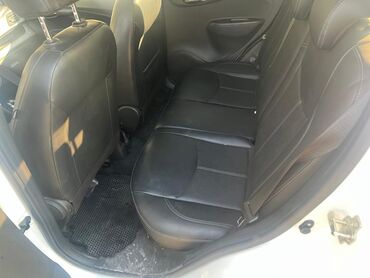 Chevrolet: Chevrolet Spark: 2018 г., 1 л, Автомат, Бензин — 4
