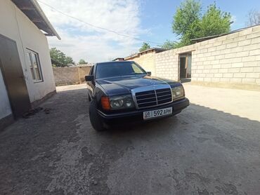 некия 2: Mercedes-Benz W124: 1993 г., 2 л, Механика, Бензин, Седан