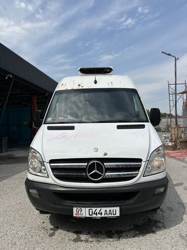 задняя фара мерс 210: Mercedes-Benz Спринтер: 2013 г., 2.2 л, Механика, Дизель, Бус