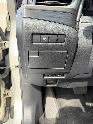 Lexus: Lexus ES: 2019 г., 2.5 л, Гибрид — 11