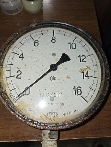 manometr: Manometr 1961 — 1