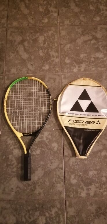 majica marka: Reket za tenis dečiji. Marka Fisher, sa futrolom. Veoma dobro očuvan