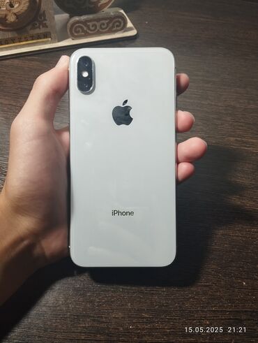 Apple iPhone: IPhone X, Б/у, 256 ГБ, Белый, Чехол, 100 %
