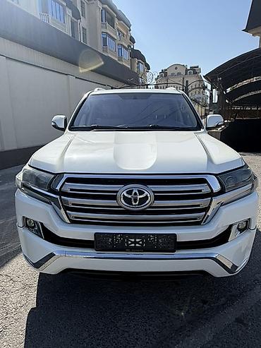тайота из: Toyota Land Cruiser: 2018 г., 4.6 л, Автомат, Бензин, Внедорожник — 6