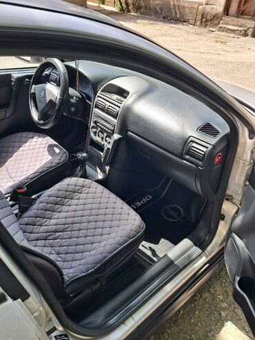 Opel: Opel Astra: 2001 г., 1.6 л, Механика, Бензин, Хэтчбэк