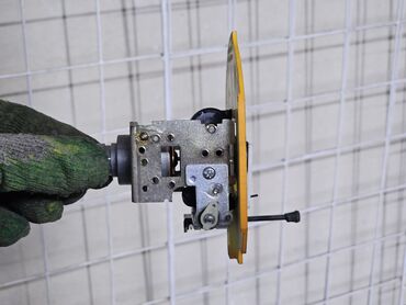 Щитки приборов: Щиток приборов Mazda Новый, Оригинал, Германия — 9