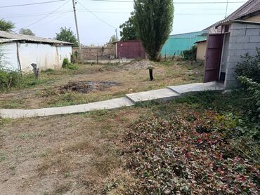 продажа дом ак ордо: Срочно продаю Дом 4х ком. старый ремонт + времянка. участок 8 соток