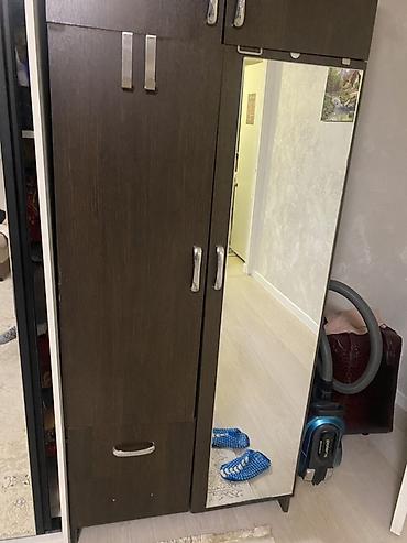 Шкаф
- Материал: ЛДСП в темном древесном оттенке.
- at lalafo.kg Шкаф
- Материал: ЛДСП в темном древесном оттенке.
-