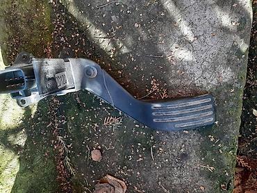 prodajem kosacicu: PEDALA GASA ZA FORD FOCUS OD 1999. DO 2005. GOD. | pedala gasa fokus — 4