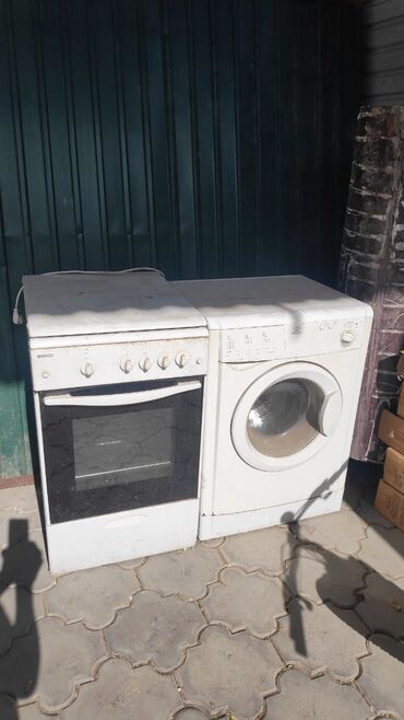 продаю стиральную машинку автомат: Стиральная машина Indesit, Автомат