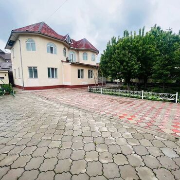 дома в воронцовке кыргызстан: 245 м², 6 комнат, Свежий ремонт С мебелью