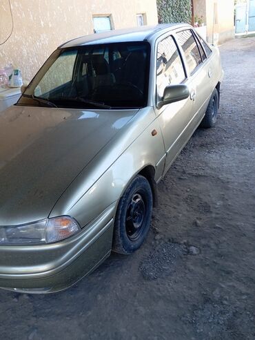 рассрочкага машина алам: Daewoo Nexia: 2004 г., 1.5 л, Механика, Бензин, Седан