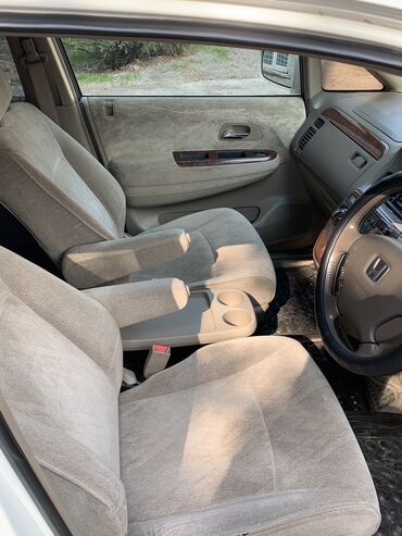 Honda: Honda Odyssey: 2000 г., 2.3 л — 9