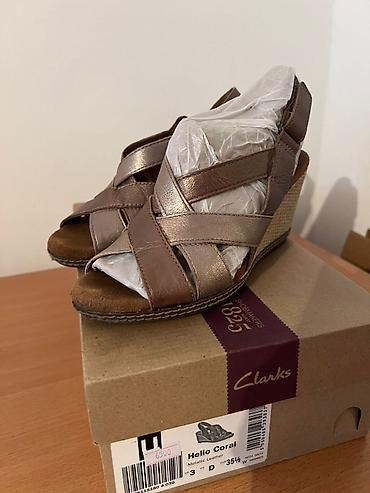 Босоножки, сандалии, шлепанцы: Clarks Helio Coral (Великобритания)— женские сандалии на танкетке — 1