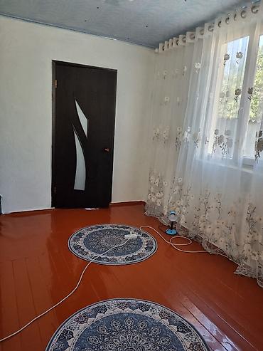 дома аламедин 1: Срочно продаю дом 🏠 адрес Бакай ата село Ак Добо 10 комната 2 кладовка — 8