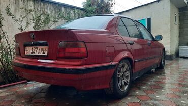 BMW: BMW 3 series: 1991 г., 1.8 л, Механика, Бензин, Седан